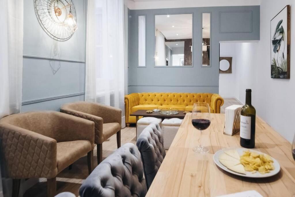 Apartamentos Plaza De Pedro Zerolo III มาดริด ภายนอก รูปภาพ