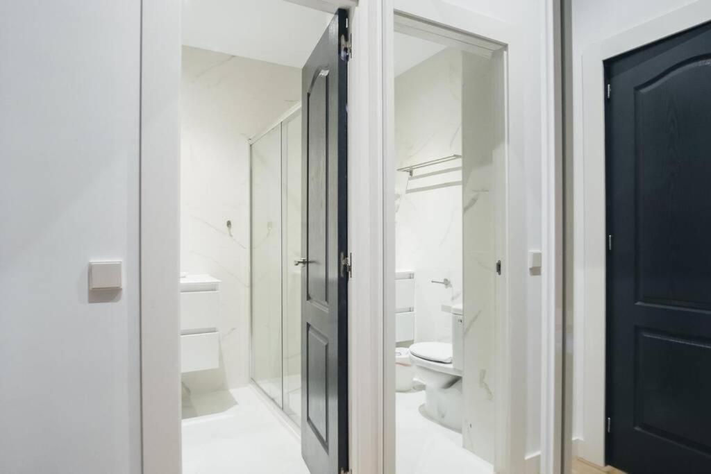Apartamentos Plaza De Pedro Zerolo III มาดริด ภายนอก รูปภาพ